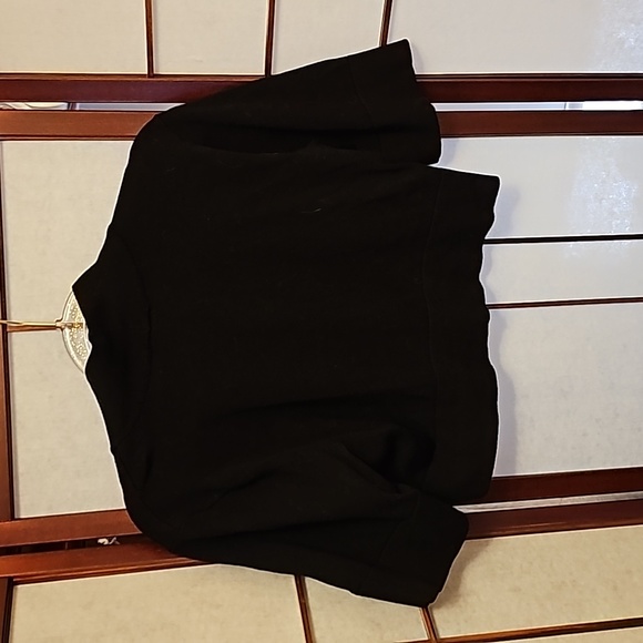 EUC Torrid shrug - Picture 3 of 3